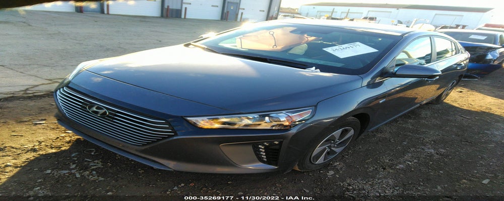 KMHC75LC1KU120134 2019 HYUNDAI IONIQ HYBRID photo no. 2