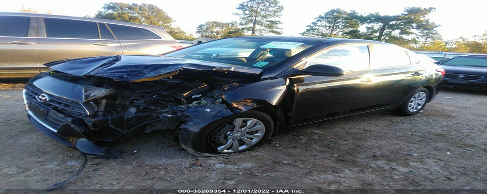 3KPC24A33JE017634 2018 HYUNDAI ACCENT photo no. 2