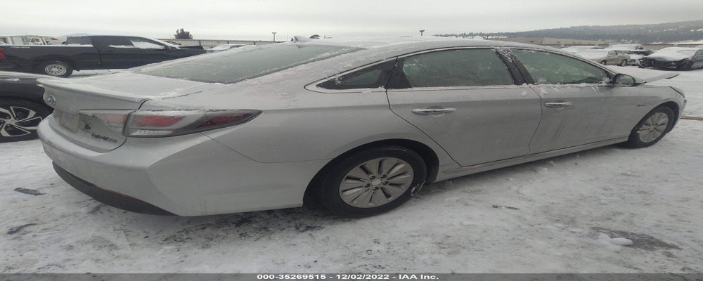 KMHE24L14GA012759 2016 HYUNDAI SONATA HYBRID photo no. 4