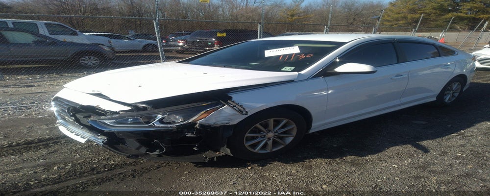 5NPE24AF7JH654699 2018 HYUNDAI SONATA photo no. 2