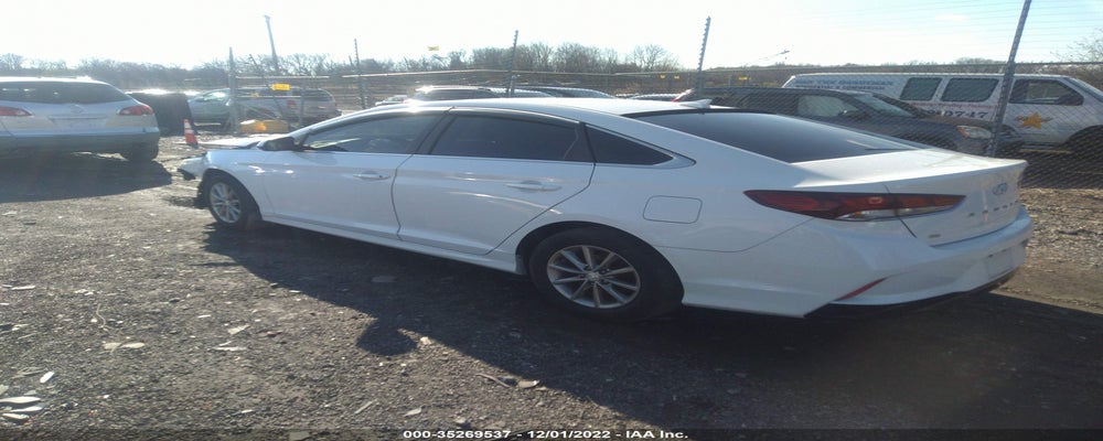 5NPE24AF7JH654699 2018 HYUNDAI SONATA photo no. 3