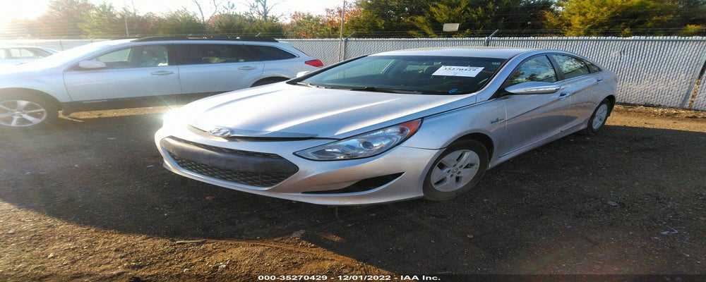 KMHEC4A42BA000645 2011 HYUNDAI SONATA photo no. 2