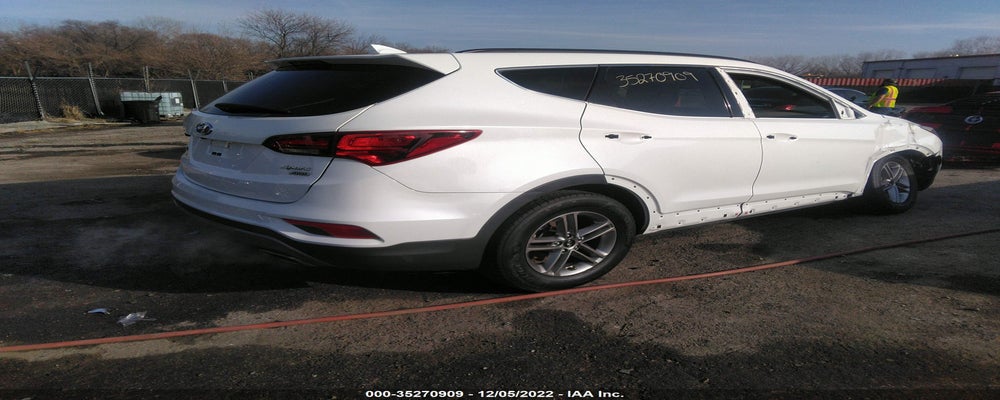 5XYZUDLBXHG466606 2017 HYUNDAI SANTA FE SPORT photo no. 4