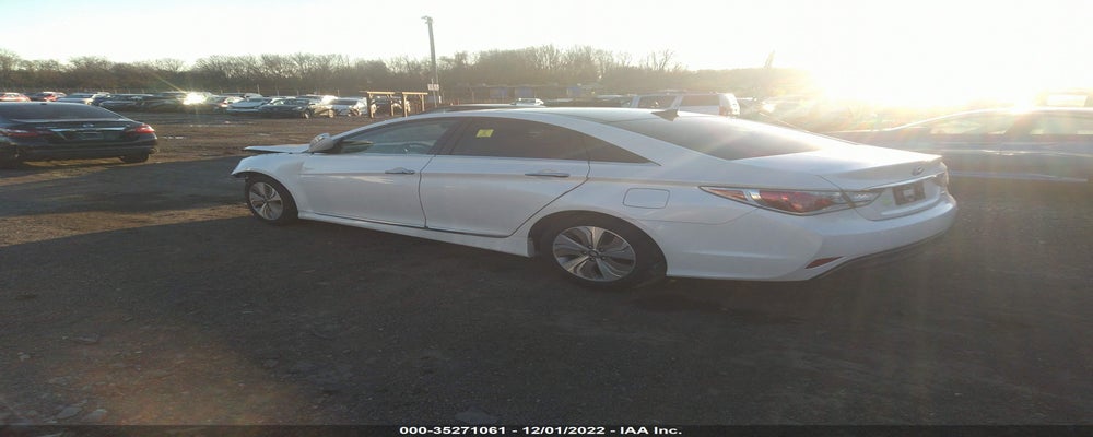 KMHEC4A41FA135704 2015 HYUNDAI SONATA HYBRID photo no. 3