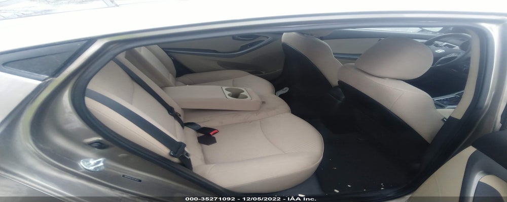 5NPDH4AE1GH716110 2016 HYUNDAI ELANTRA photo no. 8