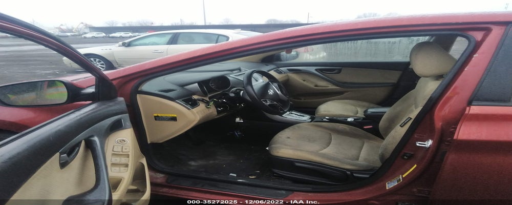 KMHDH4AE2BU101947 2011 HYUNDAI ELANTRA photo no. 5