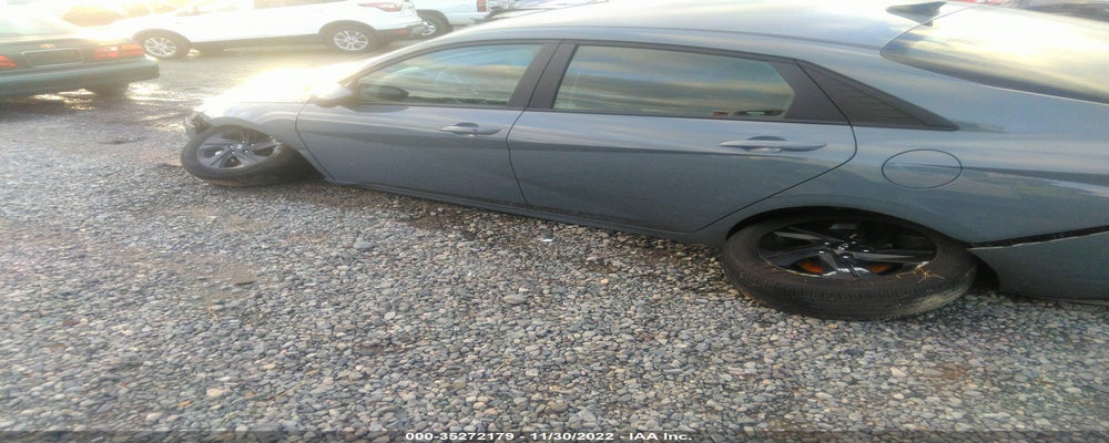 KMHLM4AG5NU328675 2022 HYUNDAI ELANTRA photo no. 6