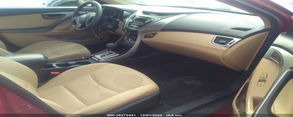 5NPDH4AE9DH442425 2013 HYUNDAI ELANTRA photo no. 5