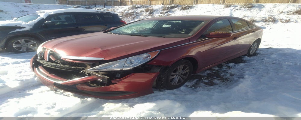 5NPEB4AC3EH913782 2014 HYUNDAI SONATA photo no. 2