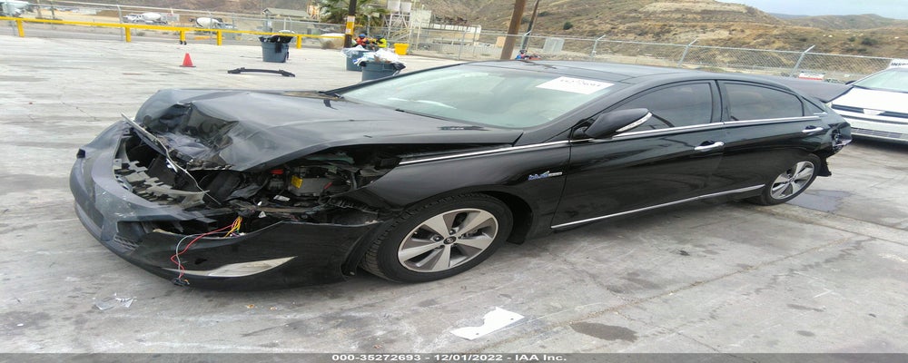 KMHEC4A42BA014240 2011 HYUNDAI SONATA photo no. 2