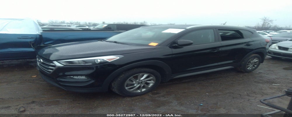 KM8J3CA45HU365174 2017 HYUNDAI TUCSON photo no. 2