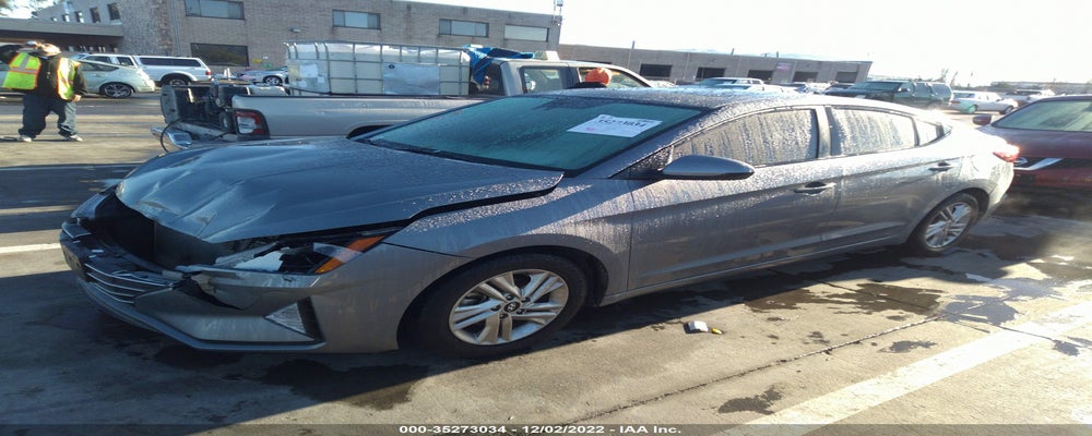 KMHD84LF0KU878133 2019 HYUNDAI ELANTRA photo no. 2