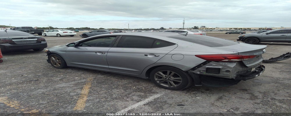 5NPD84LF2HH013557 2017 HYUNDAI ELANTRA photo no. 3