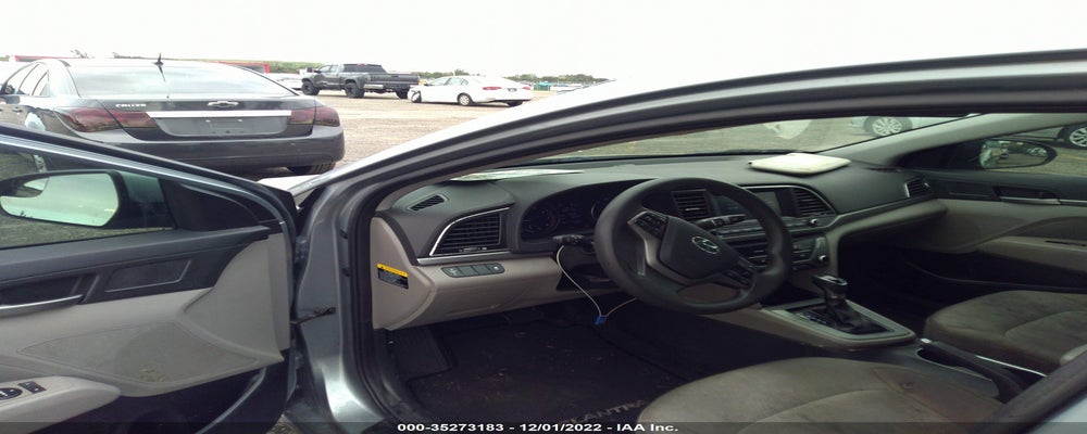 5NPD84LF2HH013557 2017 HYUNDAI ELANTRA photo no. 5