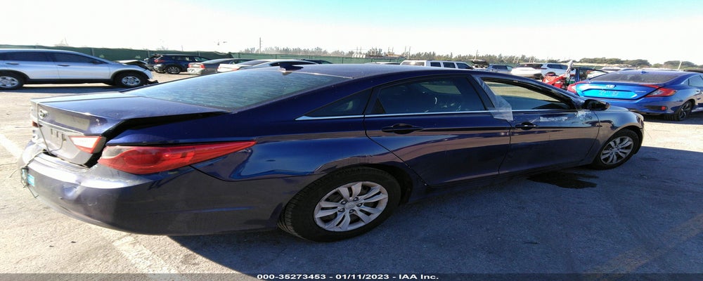 5NPEB4AC9BH094627 2011 HYUNDAI SONATA photo no. 4