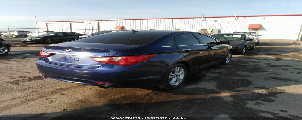 5NPEC4AB3BH306670 2011 HYUNDAI SONATA photo no. 4
