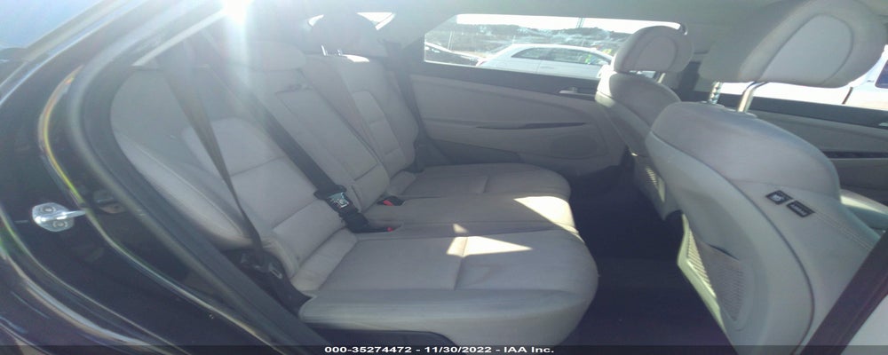 KM8J2CA42JU693578 2018 HYUNDAI TUCSON photo no. 8