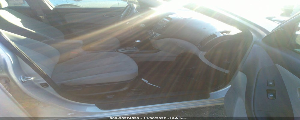 KMHDU4AD3AU135008 2010 HYUNDAI ELANTRA photo no. 5