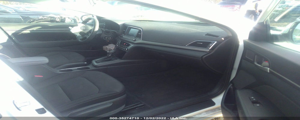 5NPD84LF4JH241940 2018 HYUNDAI ELANTRA photo no. 5