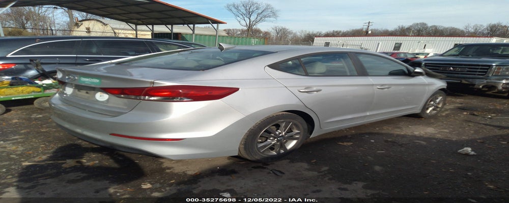 5NPD84LF5HH031776 2017 HYUNDAI ELANTRA photo no. 4