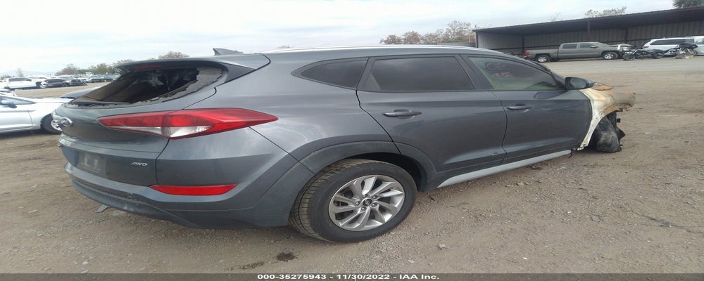 KM8J3CA48JU736026 2018 HYUNDAI TUCSON photo no. 4