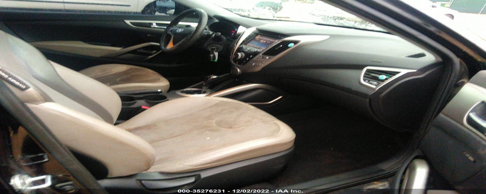 KMHTC6AD9CU063938 2012 HYUNDAI VELOSTER photo no. 5