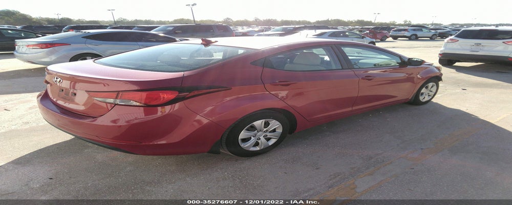 KMHDH4AE4GU482708 2016 HYUNDAI ELANTRA photo no. 4