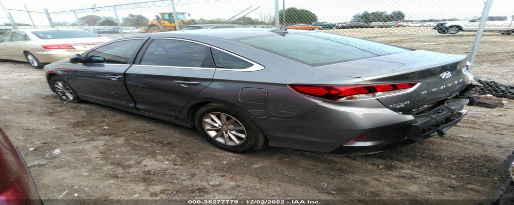 5NPE24AF2JH714565 2018 HYUNDAI SONATA photo no. 3