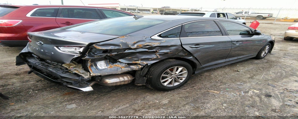 5NPE24AF2JH714565 2018 HYUNDAI SONATA photo no. 4