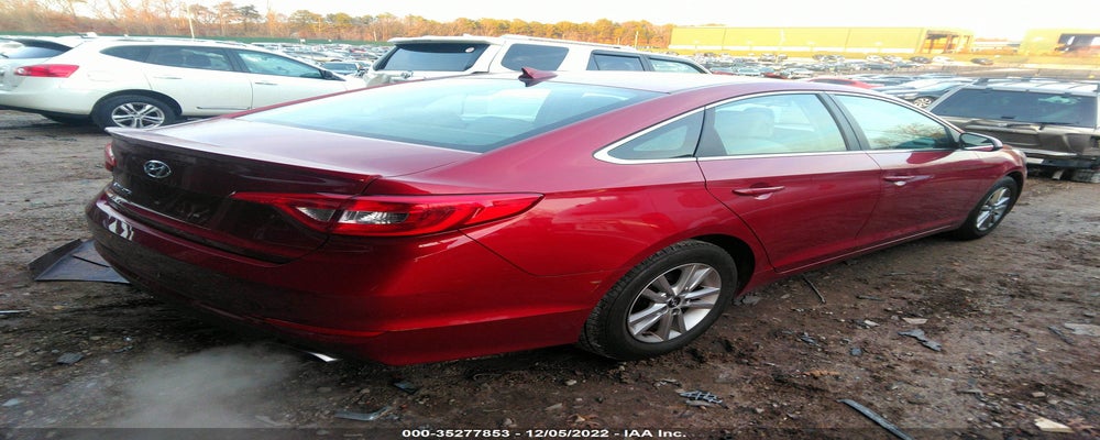 5NPE24AF4FH040748 2015 HYUNDAI SONATA photo no. 4