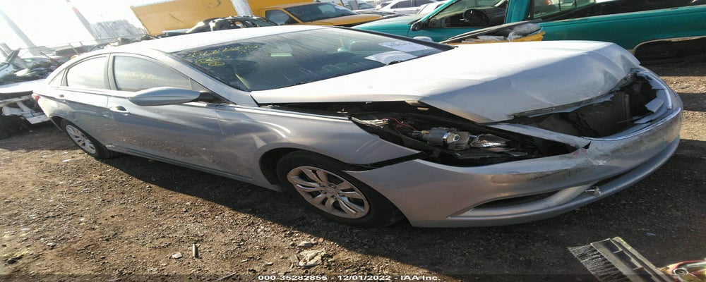 5NPEB4AC9BH146466 2011 HYUNDAI SONATA photo no. 24