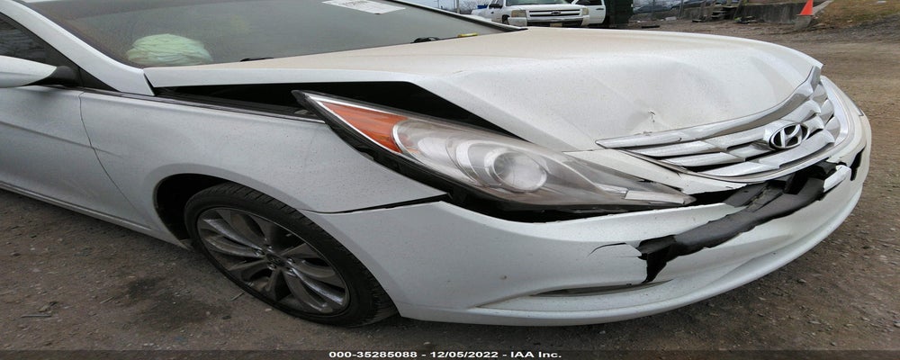 5NPEC4AC5BH144310 2011 HYUNDAI SONATA photo no. 6