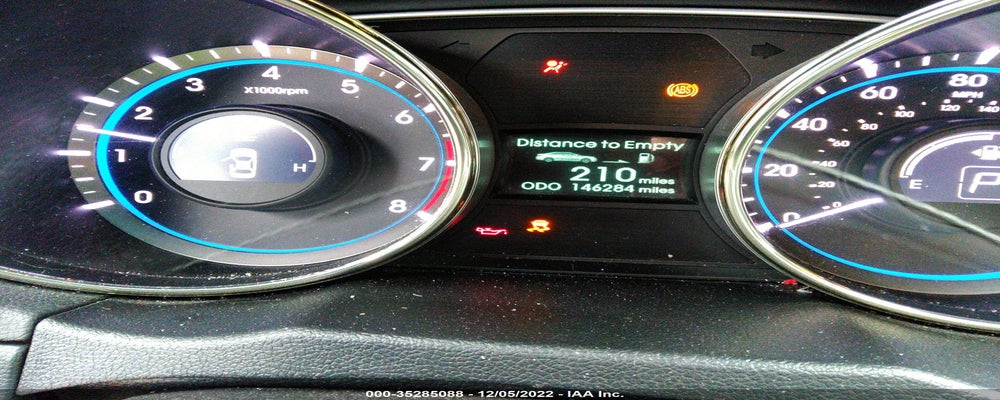 5NPEC4AC5BH144310 2011 HYUNDAI SONATA photo no. 7