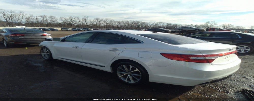 KMHFG4JG0FA477731 2015 HYUNDAI AZERA photo no. 3
