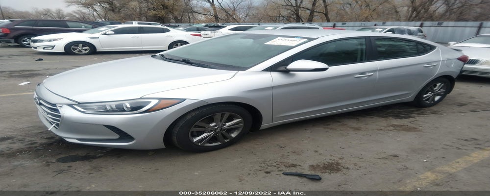 5NPD84LF3HH059916 2017 HYUNDAI ELANTRA photo no. 2
