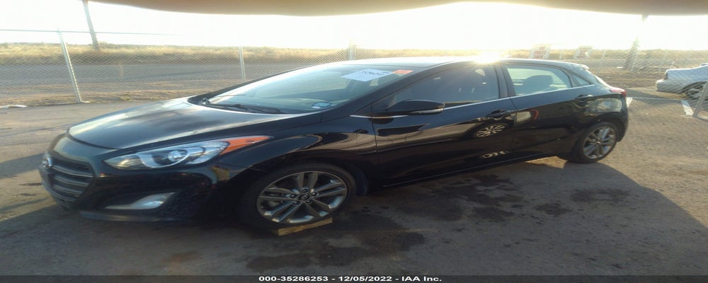 KMHD35LH7GU336220 2016 HYUNDAI ELANTRA GT photo no. 2