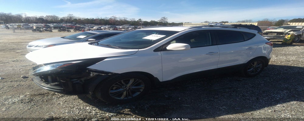 KM8JUCAGXFU065800 2015 HYUNDAI TUCSON photo no. 2