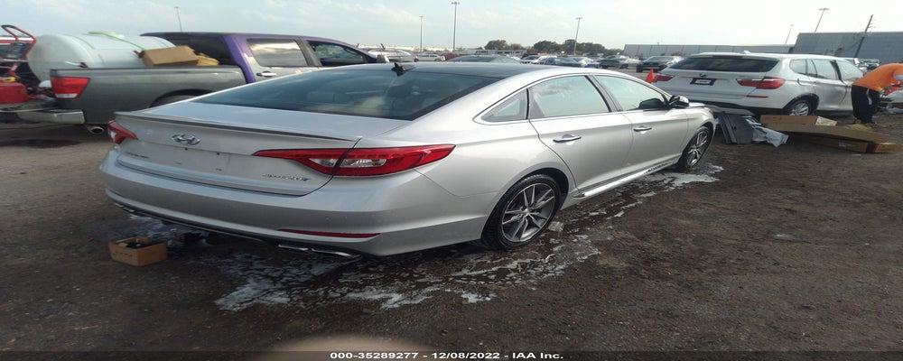 5NPE34AB7FH085001 2015 HYUNDAI SONATA photo no. 4