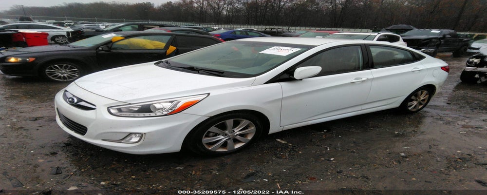 KMHCU4AE6EU738674 2014 HYUNDAI ACCENT photo no. 2