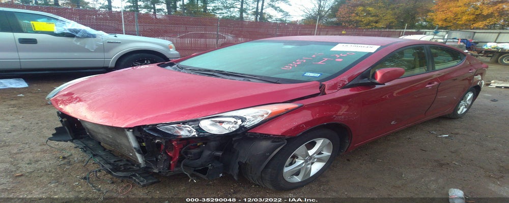 KMHDH4AE8DU748002 2013 HYUNDAI ELANTRA photo no. 2