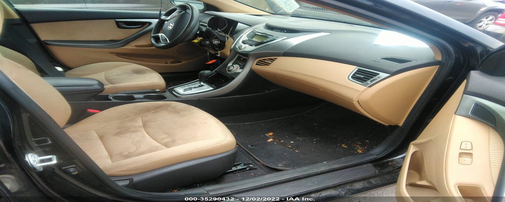 5NPDH4AE7CH068833 2012 HYUNDAI ELANTRA photo no. 5