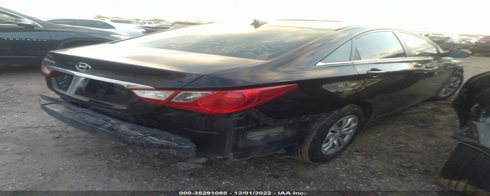 5NPEB4AC9CH324474 2012 HYUNDAI SONATA photo no. 4