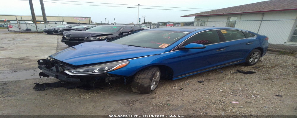 5NPE34AF1JH628886 2018 HYUNDAI SONATA photo no. 2