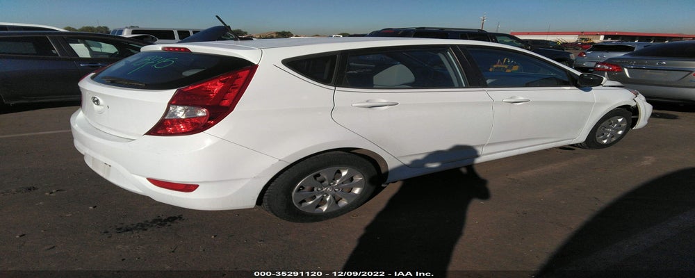 KMHCT5AE3GU260998 2016 HYUNDAI ACCENT photo no. 4