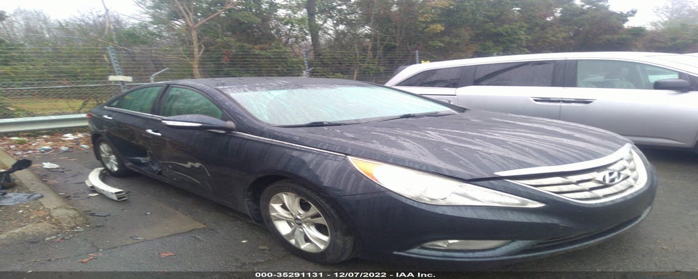 5NPEC4AC1BH120215 2011 HYUNDAI SONATA photo no. 12