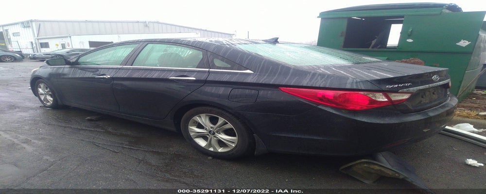 5NPEC4AC1BH120215 2011 HYUNDAI SONATA photo no. 3