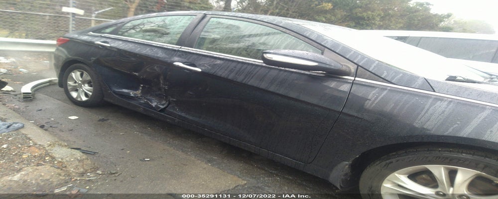 5NPEC4AC1BH120215 2011 HYUNDAI SONATA photo no. 6