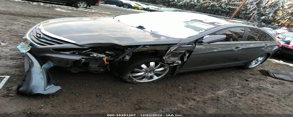 5NPEB4AC6BH104904 2011 HYUNDAI SONATA photo no. 2