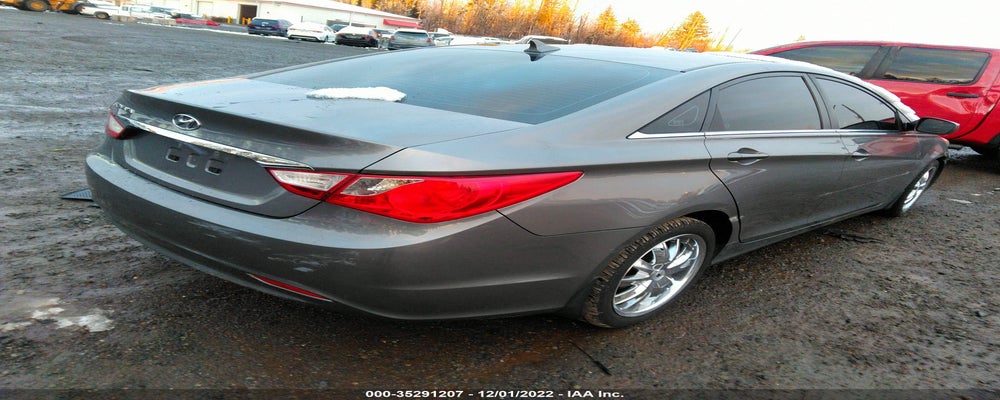 5NPEB4AC6BH104904 2011 HYUNDAI SONATA photo no. 4