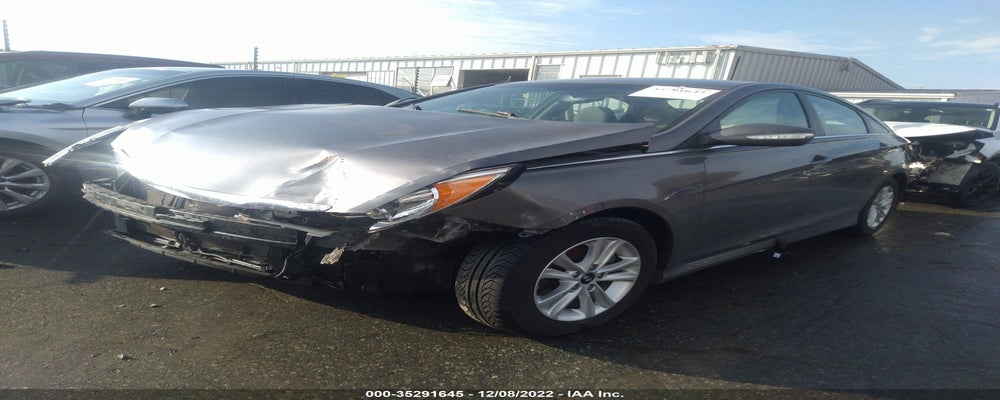 5NPEB4AC0EH884841 2014 HYUNDAI SONATA photo no. 2